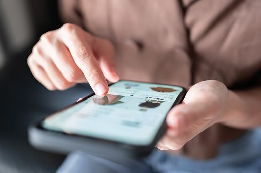 COMPRAS ONLINE: DESCUBRA OS 4 MELHORES APLICATIVOS PARA COMPRAR PRODUTOS E SERVIÇOS