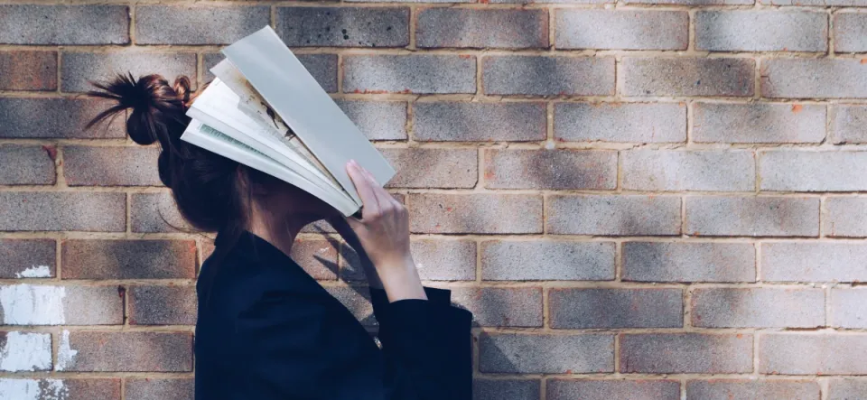 APLICATIVO REVISE PARA AJUDAR NOS ESTUDOS: REVISE E APRENDA COM FLASH BACKS